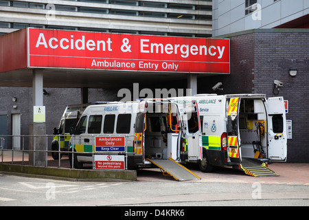 Accident and Emergency UK, ambulance entry only at Glasgow Royal Infirmary, Scotland, UK, Europe Stock Photo