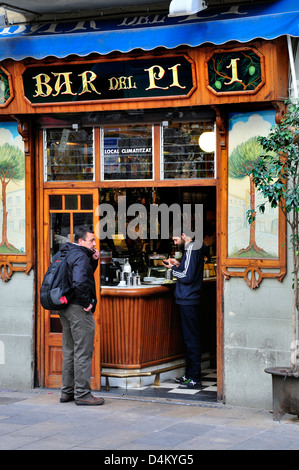 Barcelona, Catalonia, Spain. Bar del Pi in Placa Sant Josep Oriol. Winter Stock Photo