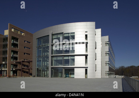 FDA Headquarters, located at the White Oak campus, is identified by ...