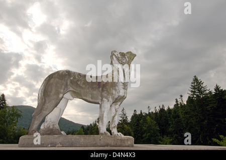 Sculpture of a dog in front of the Peles Castle (Castelul Peles), Transylvania, Romania, Europe Stock Photo