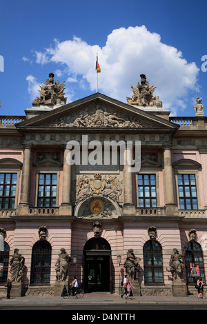 Deutsches Historisches Museum in former Zeughaus, Unter den Linden at river Spree, Berlin, Germany Stock Photo