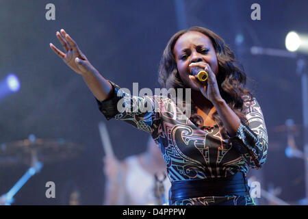 Keisha Buchanan of British pop band Sugababes perform at the Rheinland-Pfalz Open Air in Mainz, Germany, 22 August 2009. Some 60,000 people attended the annual music festival. Photo: Fredrik von Erichsen Stock Photo