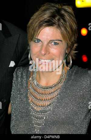 Princess Laurentien of the Netherlands arrives for the wedding of Bernardo Guillermo and Eva Prinz-Valdes in the Our Lady Queen of All Saints church in New York City, NY, 04 September 2009. Bernardo is the son of Princess Christina, the youngest sister of Queen Beatrix of the Netherlands. Bernardo and Eva live in New York. Photo: Patrick van Katwijk Stock Photo