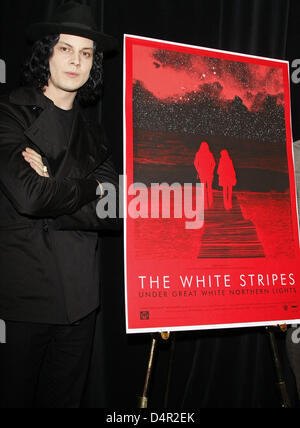 Musician Jack White attends the press conference on the film ?White Stripes: Under The Great White Northern Lights? during  the 34th Toronto International Film Festival in Toronto, Canada, 18 September 2009. Photo: Hubert Boesl Stock Photo