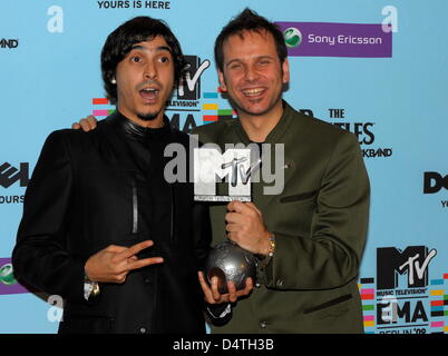 Members of Turkish band Manga pose during a photo call at the MTV Europe Music Awards at O2 World in Berlin, Germany, 05 November 2009. MTV chose Berlin for the ceremony as the year 2009 marks the 20th anniversary of the fall of Berlin Wall. Photo: Soeren Stache Stock Photo