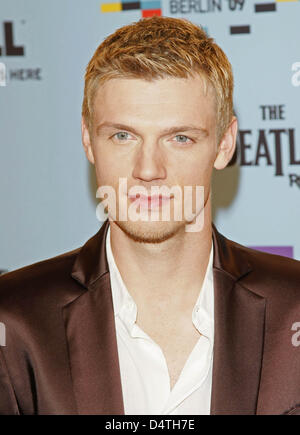 US singer and actor Nick Carter, member of the band ?Backstreet Boys?, arrives at the MTV Europe Music Awards at O2 World in Berlin, Germany, 05 November 2009. MTV chose Berlin for the ceremony as the year 2009 marks the 20th anniversary of the fall of Berlin Wall. Photo: Hubert Boesl Stock Photo