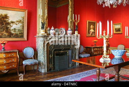 The Netherlands Holland Amsterdam Herengracht 518 Canal District Construction year 1687 Red Mantelpiece Furniture Stock Photo