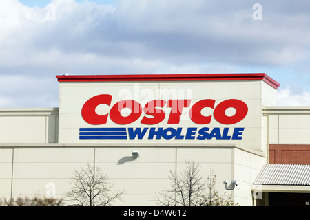 A sign on a Costco Wholesale store in St Rollox, Glasgow, Scotland, UK Stock Photo