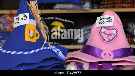 Hats are on sale at the 2010 Oktoberfest in Munich, Germany, 18 September 2010. The world's biggest folk festival takes place from 18 September until 03 October 2010 for the 177th time. It was celebrated the first time 200 years ago on the occasion of the wedding of King Ludwig I of Bavaria and Therese von Sachsen-Hildburghausen. Photo: FRANK LEONHARDT Stock Photo