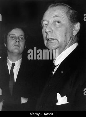 (dpa file) A file picture dated 24 February 1973 of German publisher Axel Caesar Springer (R) with his son Axel Springer Jr. aka Sven Simon (L) in Offenburg, Germany. After WWII had ended, Springer laid the ffoundation for his media empire by founding TV programme magazine 'Hoer Zu'. Springer publishing company's best-selling product is mass circulation paper 'Bild' and newspaper ' Stock Photo