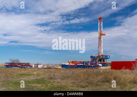 An exploratory oil well drilling rig near Peggy, Texas, USA. Stock Photo