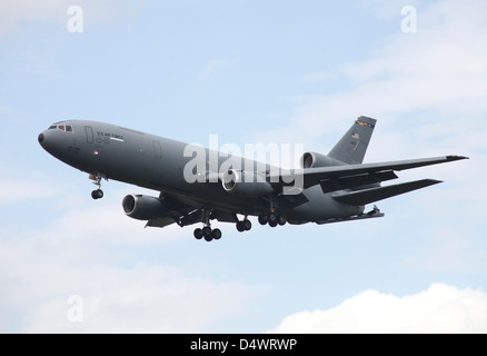 A KC-10 Extender tanker aircraft prepares for landing at Ramstein Air Base, Germany. Stock Photo