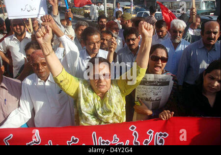 karachi solidarity protesting