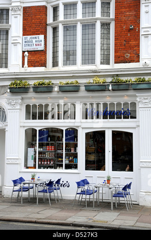 Carluccios restaurant in St John's Wood High Street in London NW8 Stock Photo