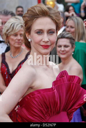 US actress Vera Farmiga arrives on the red carpet during the 82nd Annual Academy Awards at the Kodak Theatre in Hollywood, USA, 07 March 2010. The Oscars are awarded for outstanding individual or collective efforts in up to 25 categories in filmmaking. Photo: HUBERT BOESL Stock Photo
