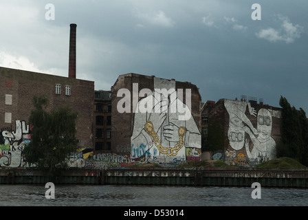 Berlin Riverside Berlin, riverside, Spree river Stock Photo - Alamy