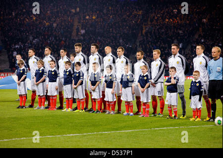 Glasgow, Scotland, UK. 22nd March 2013. The Scotland team line up during the World Cup 2014 Group A Qualifing game between Scotland and Wales at Hampden Park Stadium. Credit: Colin Lunn / Alamy Live News Stock Photo