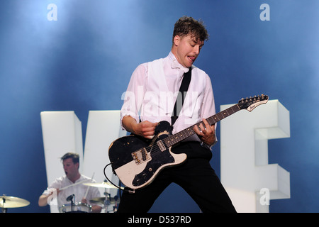 MADRID, SPAIN - JUN 25: The Hives band, performs at Universidad Complutense on June 25, 2011 in Madrid, Spain. Stock Photo