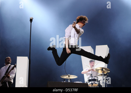 MADRID, SPAIN - JUN 25: The Hives band, performs at Universidad Complutense on June 25, 2011 in Madrid, Spain. Stock Photo