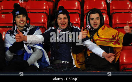 Glasgow, Scotland, UK. 22nd March 2013.  Scotland Supporters enjoy themselves prior to the start of the World Cup Group A Qualifier between Scotland and Wales from Hampden Park. Credit:  Action Plus Sports Images / Alamy Live News Stock Photo