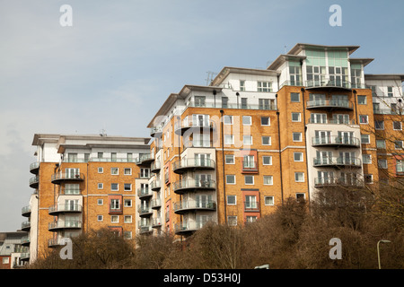 A block of apartments on Winterthur Way in Basingstoke, Hampshire - viewed from Victory Roundabout, Churchill Way, A3010 Stock Photo