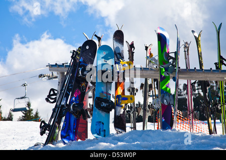 Snowboard storage hi-res stock photography and images - Alamy