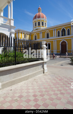Cathedral of Grenada, first constructed in 1583, destroyed 19thC, rebuilt early 20thC, Grenada, Nicaragua Stock Photo