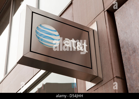 AT&T store sign - USA Stock Photo - Alamy