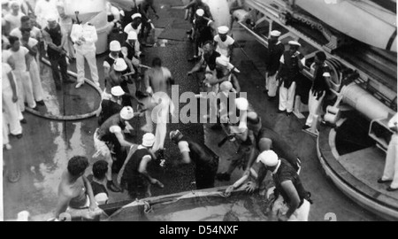 Polywogs paddles CL10 1936 Stock Photo - Alamy