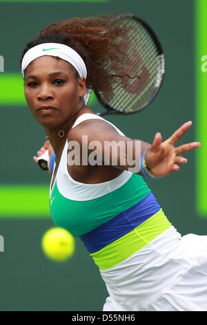 March 25, 2013 - Key Biscayne, Florida, U.S - SERENA WILLIAMS of the USA in action against D. Cibulkova of Slovakia in their fourth round match at the Sony Open at Crandon Park Tennis Center in Key Biscayne. (Credit Image: © Joe Scarnici/ZUMAPRESS.com) Stock Photo