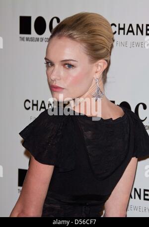 Actress Kate Bosworth attends the Museum of Contemporary Art's - MOCA's Annual Gala 'The Artist's Museum Happening' at MOCA Grand Avenue in Los Angeles, USA, 13 November 2010. Photo: Hubert Boesl Stock Photo