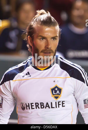 Los Angeles Galaxy midfielder David Beckham warms up before play ...