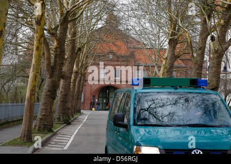 Exterior view of the prison in Mannheim, Germany, 22 March 2010. Meteorologist and presenter Joerg Kachelmann is being held at the prison in Mannheim over accusations that he had raped his girlfriend, a spokeswoman for Kachelmann's 'meteomedia' confirmed according reports by 'bild.de' in an interview with press agency dpa. Photo: Markus Prosswitz / masterpress Stock Photo