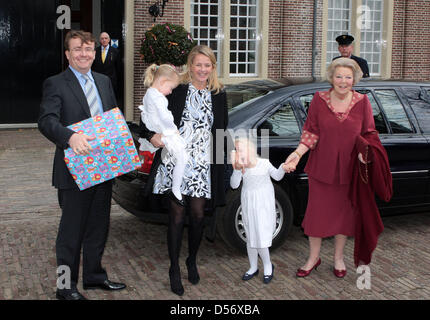 Eliane Sophia Carolina van Vollenhoven (C), daughter of Prince Floris (L) and Princess Aimee (L) is baptised in the chapel of Palace Het Loo in Apeldoorn, the Netherlands, 28 March 2010. Photo: rvd-Frank Van Beek / Pool Stock Photo