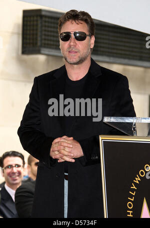 Australian actor Russell Crowe receives the 2,404th star on the Hollywood Walk of Fame in Hollywood, California, USA, 12 April 2010. Crowe, a three-time consecutive Academy Award Best Actor nominee, took home the Oscar for his performance in ''Gladiator''. Photo: Hubert Boesl Stock Photo