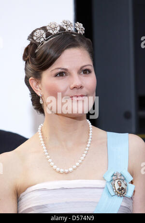 Swedish Crown Princess Victoria attends a special gala show at the Royal Theatre in Copenhagen, Denmark, 15 April 2010, in honor of Danish Queen Margrethe who will celebrate her 70th birthday on 16 April. Photo: Albert Nieboer (NETHERLANDS OUT) Stock Photo