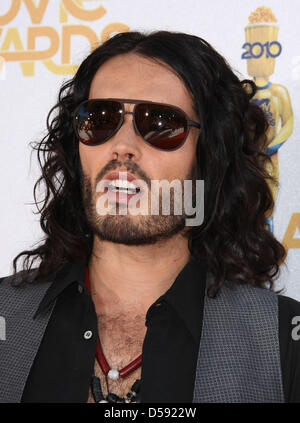 British comedian Russell Brand arrives at the 2010 MTV Movie Awards at Gibson Amphitheatre at Universal Studies in Universal City, California, USA, 06 June 2010. The movies are nominated by producers and executives from MTV and the winners are chosen on-line by the general public. Photo: Hubert Boesl Stock Photo