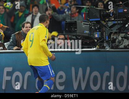 Brazil's Luis Fabiano battles Chile's Ismael Fuentes during the 2010 FIFA  World Cup South Africa 1/8 of final Soccer match, Brazil vs Chile at Ellis  Park football stadium in Johannesburg, South Africa