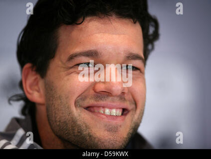 dpa file - A file picture dated 25 March 2008 shows German international Michael Ballack at a press conference in Basel, Switzerland. The injured captain of the German national team is about to decide on his future employer, a decision that will probably mark his return to the Bundesliga. Bayer 04 Leverkusen's spectacular transfer coup is almost settled. Only a few contract details Stock Photo