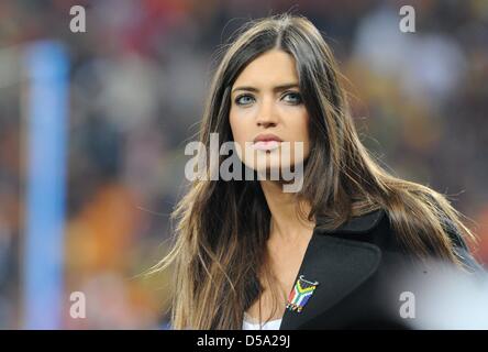 Sara Carbonero, Spanish TV reporter and girlfriend of Spain's goalkeeper Iker Casillas attends the 2010 FIFA World Cup final match between the Netherlands and Spain at the Soccer City Stadium in Johannesburg, South Africa 11 July 2010. Photo: Bernd Weissbrod dpa - Please refer to http://dpaq.de/FIFA-WM2010-TC Stock Photo