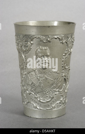 Theodore Roosevelt-Prince Henry Pewter Cup, ca. 1902 Stock Photo