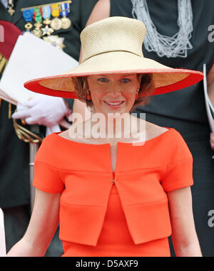 Princess Mathilde of Belgium attends the military parade on the occasion of the Belgian National Day in Brussels, Belgium, 21 July 2010. Photo: Patrick van Katwijk Stock Photo