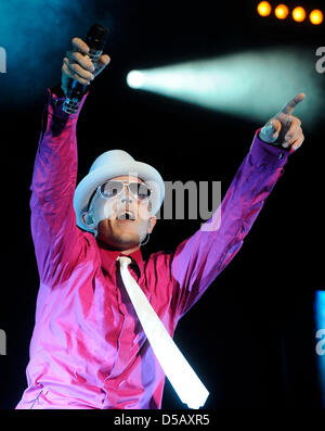 German musician Jan Delay performs with his band Disko No.1 at Das Fest open-air festival in Karlsruhe, Germany, 23 July 2010. Photo: Uli Deck Stock Photo