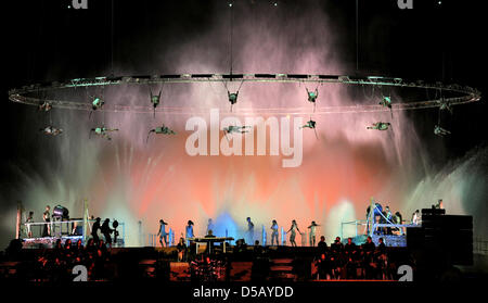 A colourful spectacle is presented during the opening ceremony of European Athletics Championships Barcelona 2010 in Barcelona, Spain, 26 July 2010. The European Athletics Championships Barcelona 2010 are held from 27 July to 01 August with 1,370 athletes from all 50 EAA member states participating. Photo: Rainer Jensen Stock Photo