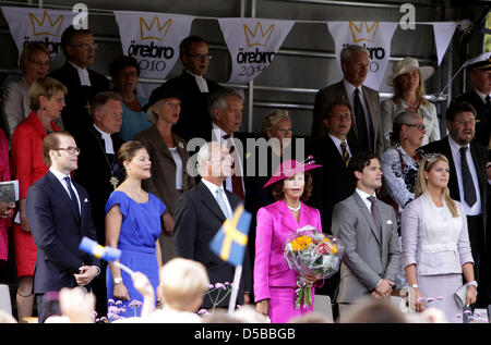 Prince Daniel of Sweden (L-R), Crown Princess Victoria, King Carl XVI Gustaf, Queen Silvia, Prince Philip and Princess Madeleine attend a concert during the 200th anniversary of the great parliamentary session in Oerebro, Sweden, 21 August 2010. 21 August 2010 marks the 200th anniversary of the day Jean Baptiste Bernadotte was elected heir to the Swedish throne at the session of Pa Stock Photo