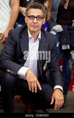 US actor and director John Turturro attends the photocall for the film 'Passione' at the 67th annual Venice Film Festival in Venice, Italy, 04 September 2010. The film is presented out of competition at the festival running from 01 to 11 September. Photo: Hubert Boesl Stock Photo