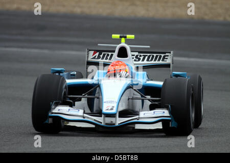 German Formula One driver Michael Schumacher of Mercedes GP shown during a test run in a GP2 racecar at the race track in Jerez De La Frontera, Spain, 13 January 2010. Schumacher prepares for his comeback to the Formula One for the upcoming season. Photo: Malcolm Griffiths/GP2 Media digital image (ATTENTION: HANDOUT - Editorial use only.) Stock Photo