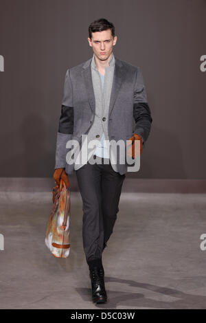 A model wears a creation of Louis Vuitton Men's fashion Spring-Summer ...