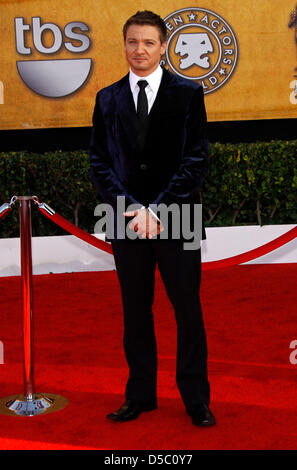 US actor Jeremy Renner attends the 16th Annual Screen Actor's Guild (SAG) Awards at the Shrine Auditorium in Los Angeles, California, USA, 23 January 2010. The Screen Actors Guild honours excellence in five film and eight prime time television categories. Photo: Hubert Boesl Stock Photo