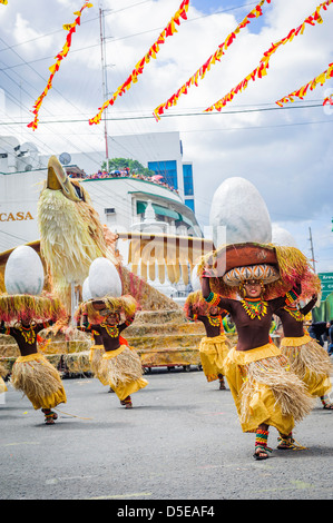 Participants of the dance contest during the celebration of Dinagyang in homage to 'The Santo Niño', Iloilo, Philippines Stock Photo